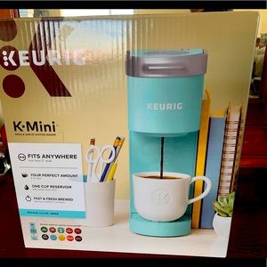 K Cup Mini color oasis.  NEW!